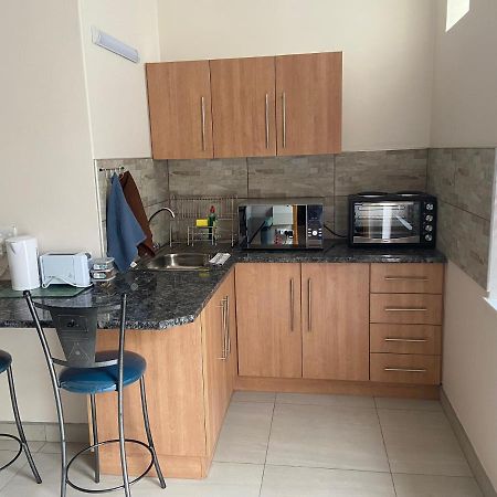 The Timeless Way Self Catering Accommodation Свакопмунд Экстерьер фото